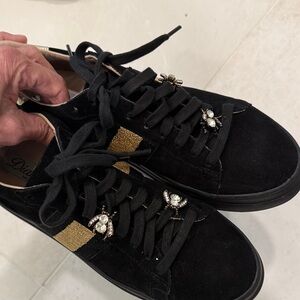 Black and Gold Women's Athletic Shoes with Bee Accent